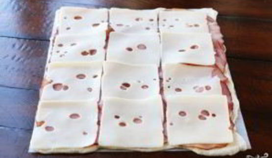 слоеный рулет с ветчиной и сыром