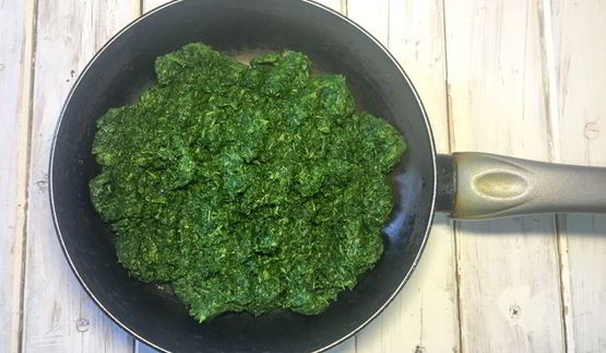 слоеные рулетики со шпинатом и сыром