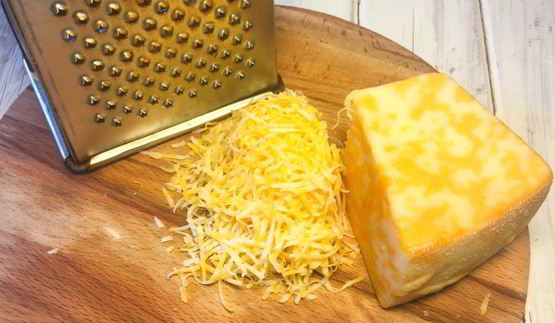 слоеные рулетики со шпинатом и сыром