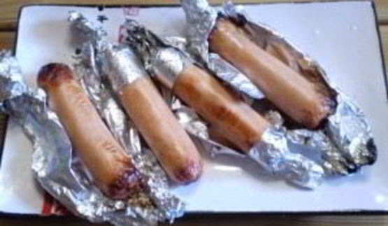 сосиски на углях