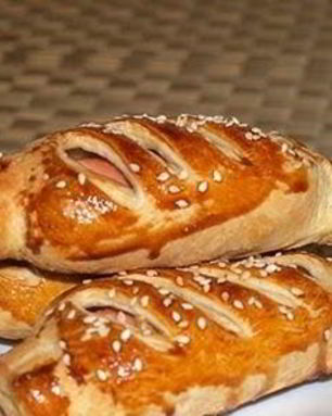 Сосиски в слоеном тесте