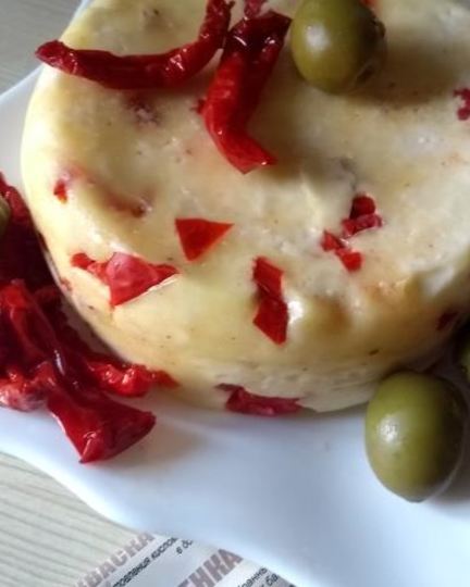 Рецепт сыра качотта с вялеными помидорами
