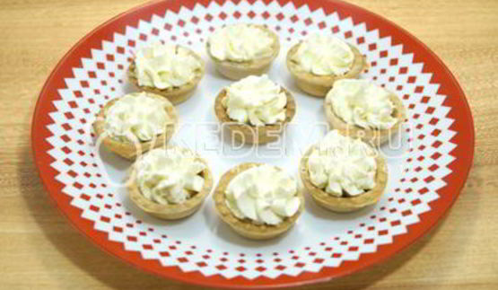 тарталетки с красной икрой