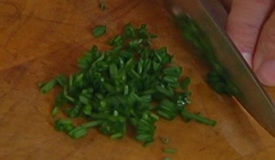 яйца, запеченные с грибами и картофелем