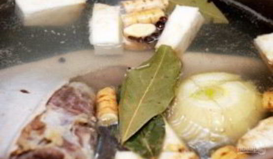 язык говяжий заливной