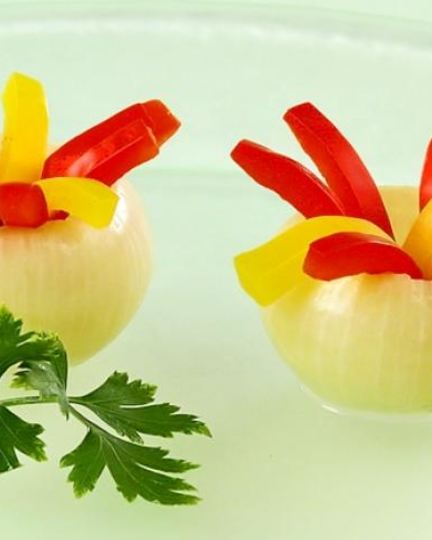 Рецепт закуски из репчатого лука с перцем