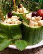 Закуска Огуречные стаканчики с курицей