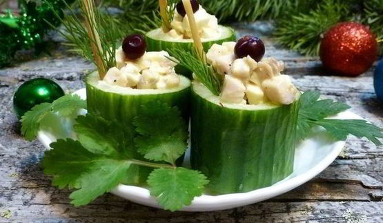 закуска огуречные стаканчики с курицей