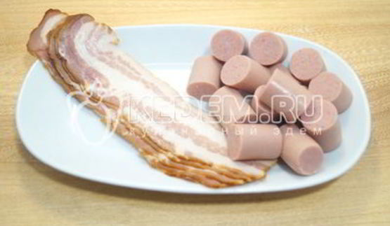 закуска сосиски в беконе