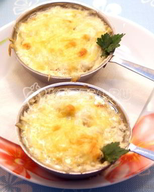 Жульен с курицей и грибами